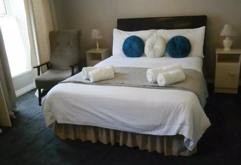 スタンダードルーム, Ilenroy House B&b