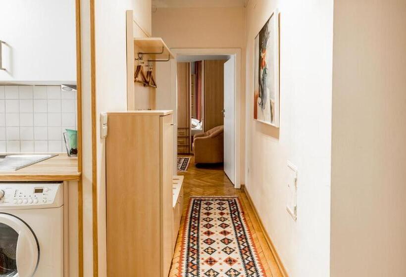 آپارتمان 1 خوابه, Central Apartments Vienna