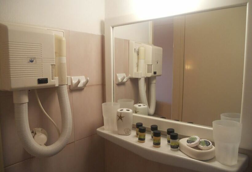 标准工作室, Elli Marina Studios And Apartments