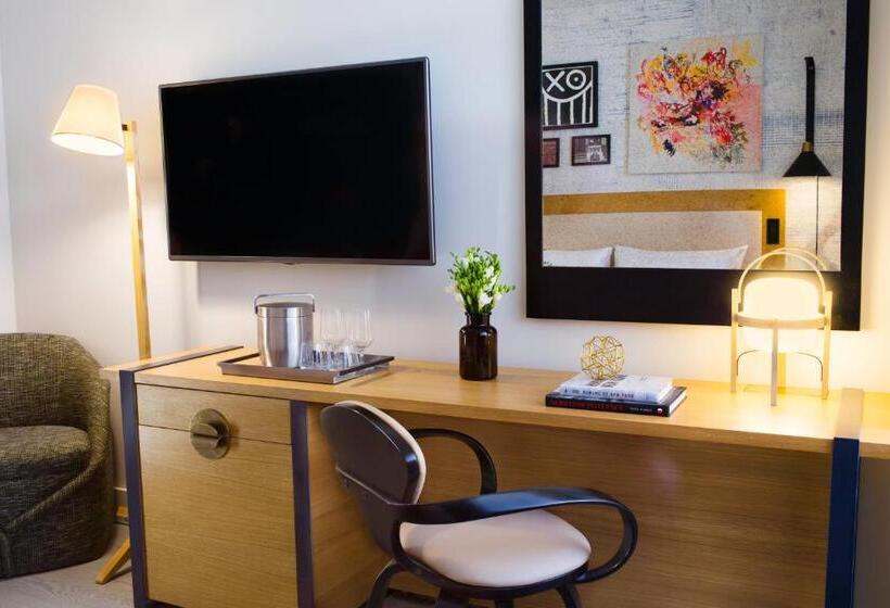 استودیو استاندارد با تخت کینگ, 50 Bowery, Part Of Jdv By Hyatt