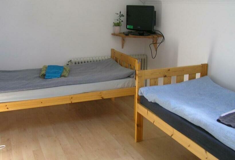 带共用浴室的标准房间, Fredrika Hotell Jakt&fiskecamp