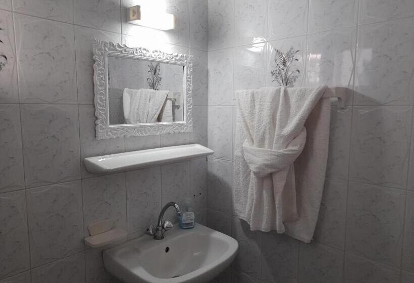 Chambre Quadruple Economy, Grande Murano