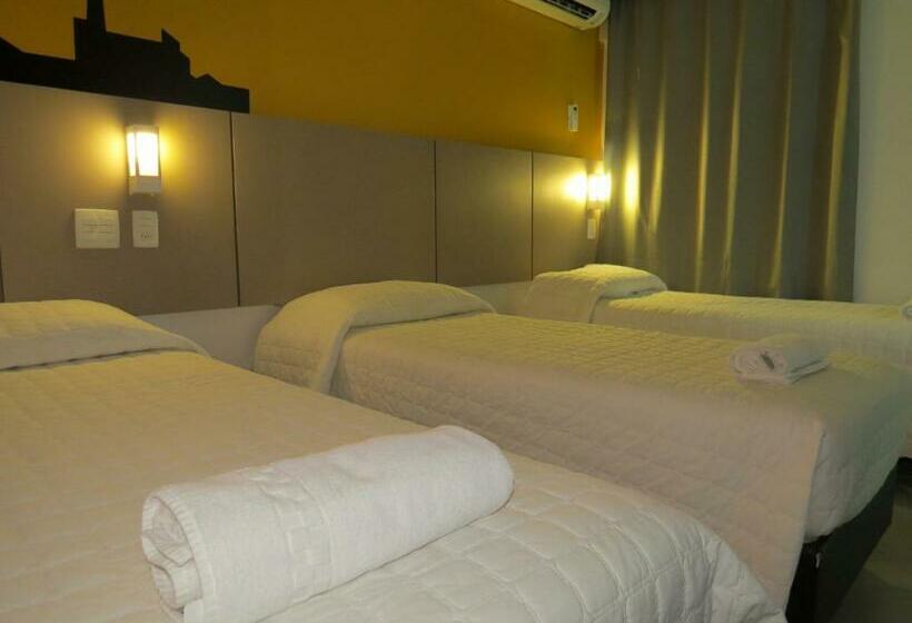 חדר דלוקס לשלושה, Minuano Hotel Express Próx Orla Lago Guaíba, Mercado Público, 300 M Rodoviária