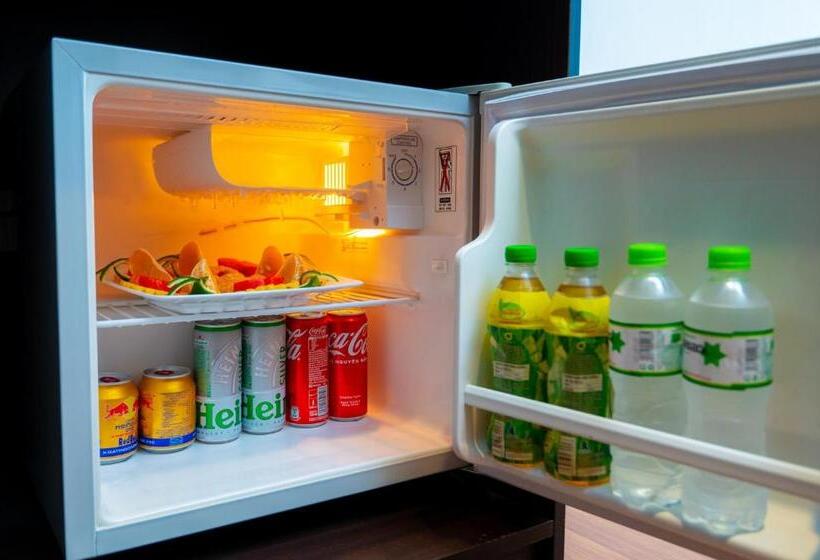 اتاق لوکس با بالکن, Sea Garden