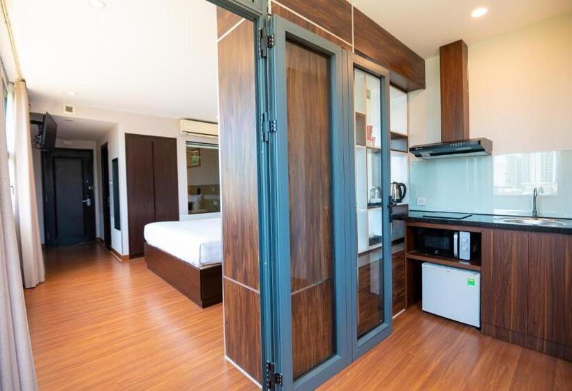 1 Bedroom Apartment Mountain View, Sea Garden