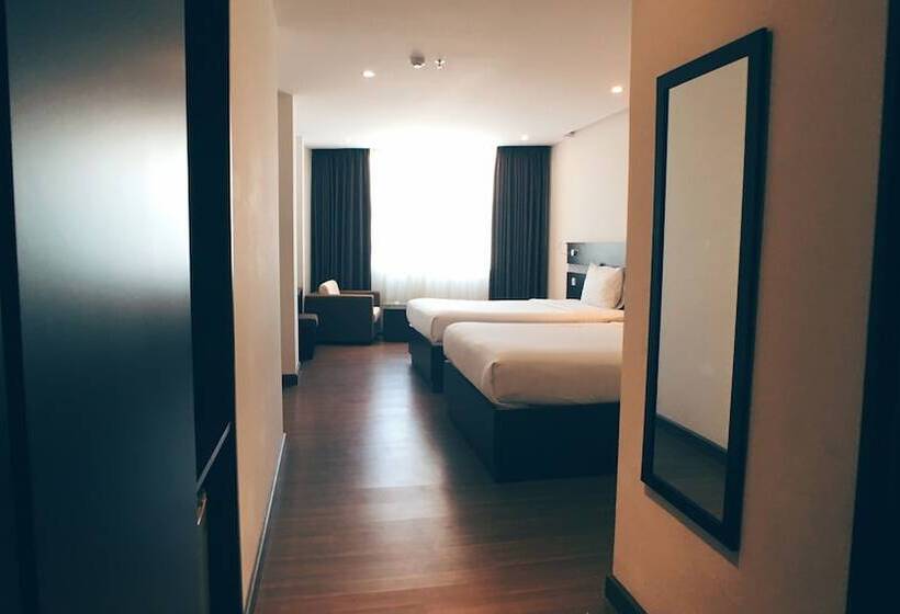 اتاق لوکس با بالکن, Sea Garden