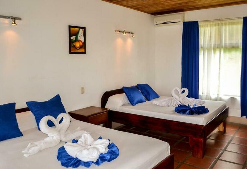 غرفة قياسية رباعية, Termales Del Bosque & Hot Springs