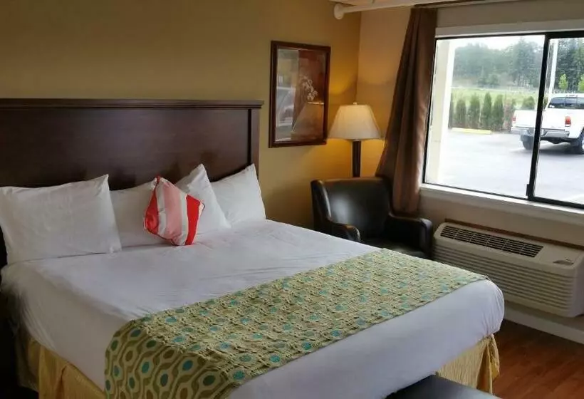 キングサイズベッドのスタンダードルーム, Days Inn By Wyndham Lakewood South Tacoma