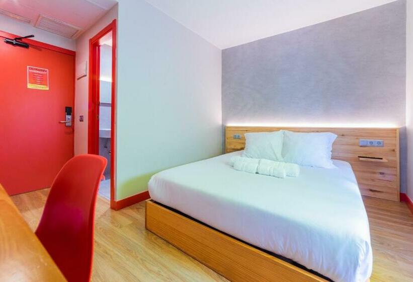 اتاق استاندارد, Ok Hostel Madrid