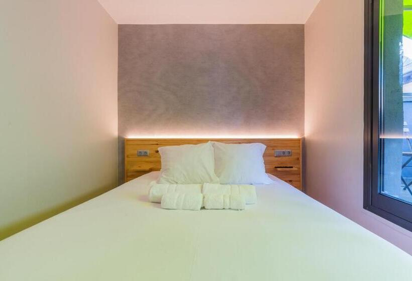 اتاق استاندارد یک نفره, Ok Hostel Madrid
