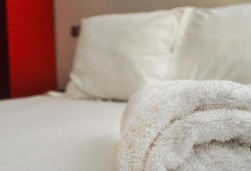 اتاق استاندارد, Ok Hostel Madrid