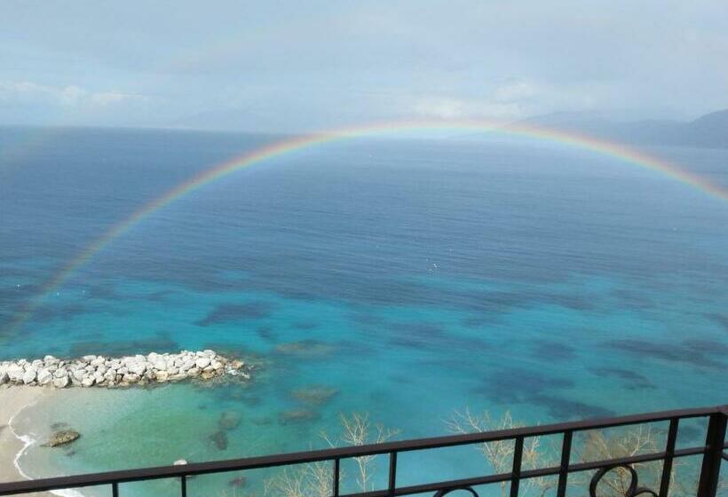 オーシャンビュースタンダードルーム, Capri Inn