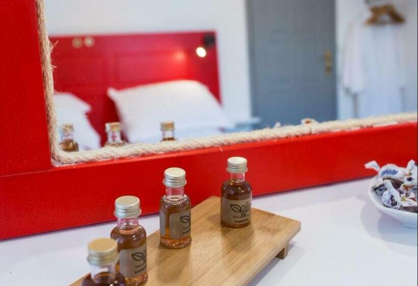 غرفة قياسية, Evi Rooms