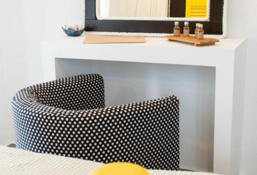 غرفة قياسية, Evi Rooms