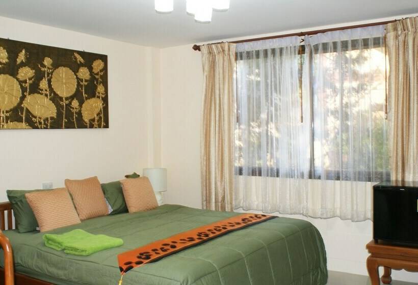 수피리어 룸, Tara B&b Kanchanaburi