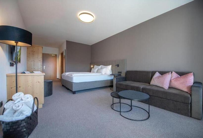 スーペリアールーム, Walter