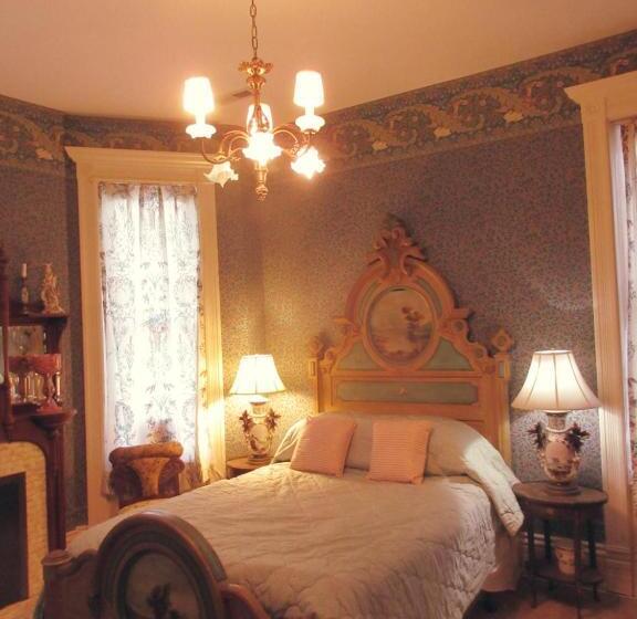 标准单人间, Johnstone Mansiion