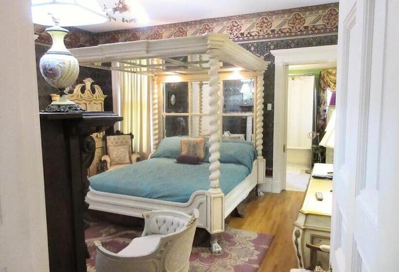 豪华单人间, Johnstone Mansiion