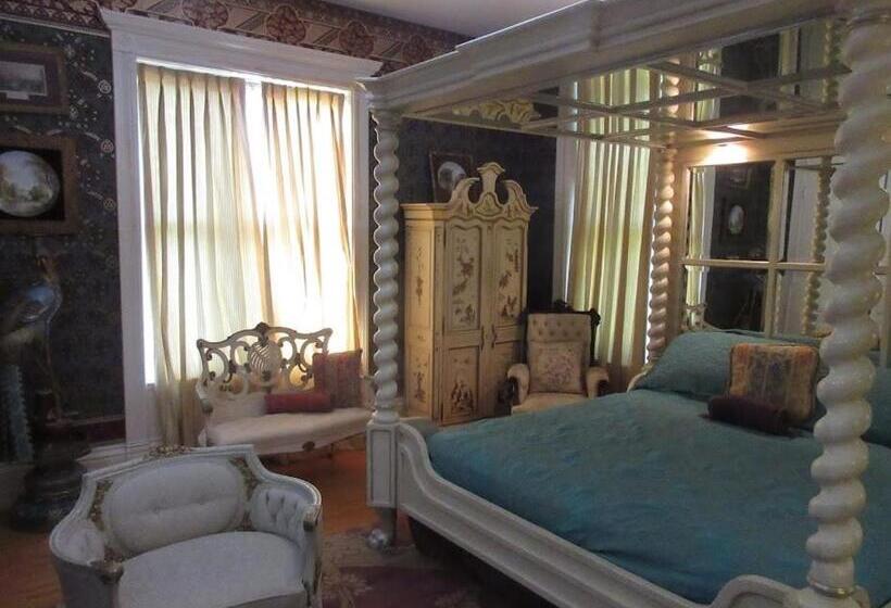 豪华单人间, Johnstone Mansiion