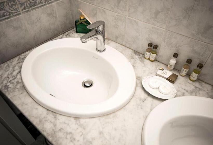 اتاق استاندارد سه نفره, Residenza Delle Arti