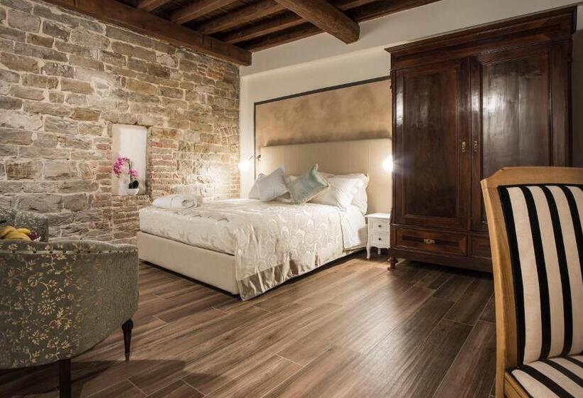 اتاق استاندارد سه نفره, Residenza Delle Arti