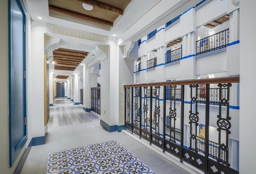 سوییت, Central Inn Souq Waqif