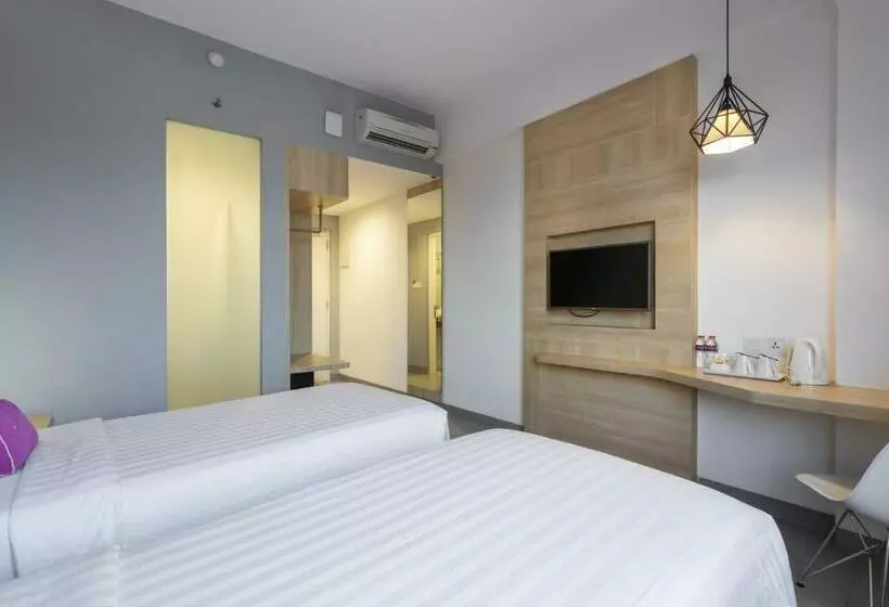 プールビュースタンダードルーム, Laska Hotel Subang