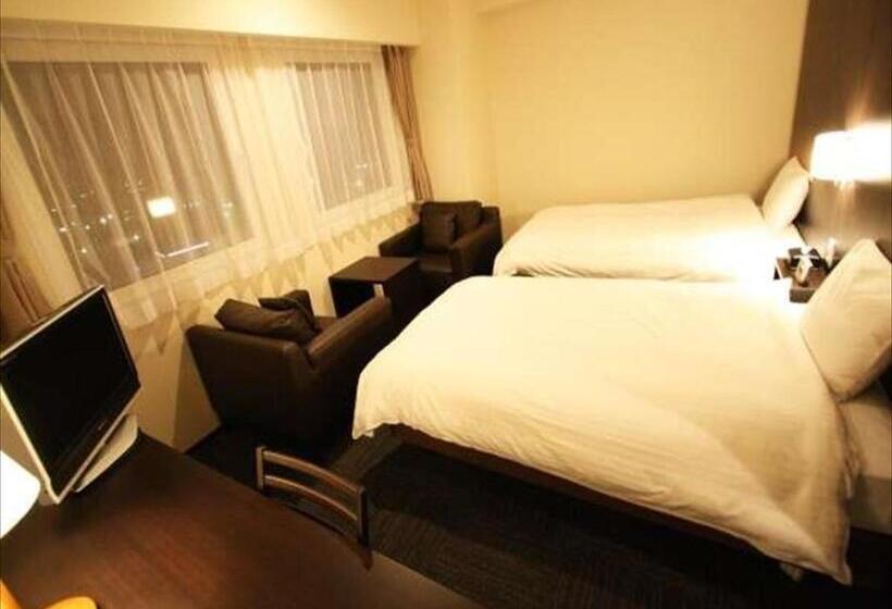 Номер Стандарт, Green Rich Hotel Tosu Ekimae