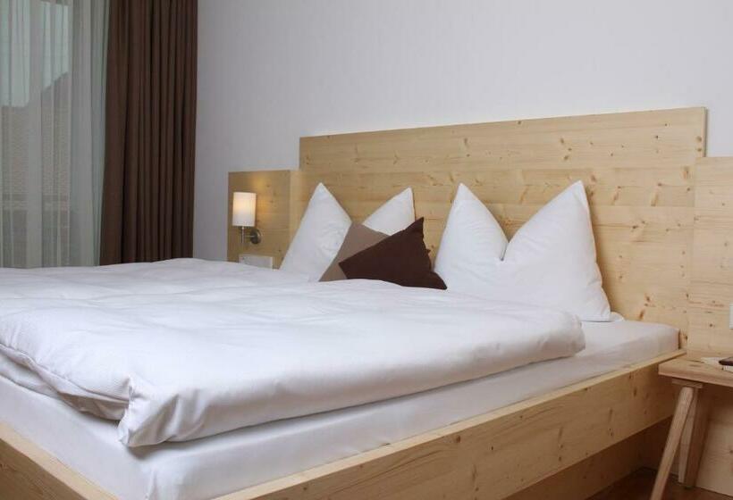 Quarto standart com varanda, Beim Rinderwirt