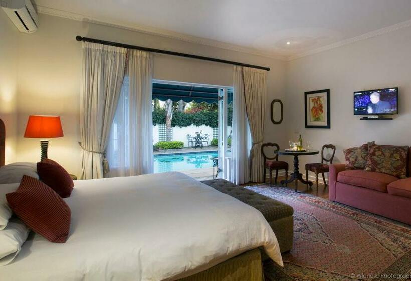 스탠다드 룸 킹사이즈 침대, Carslogie House