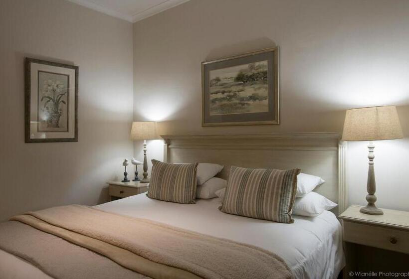 스탠다드 룸 주방구비, Carslogie House