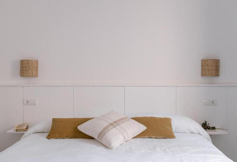 اتاق استاندارد با بالکن, Ecoturisme Mas Ribas