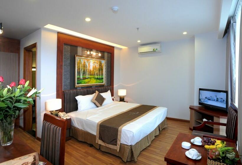 اتاق لوکس, Gallant