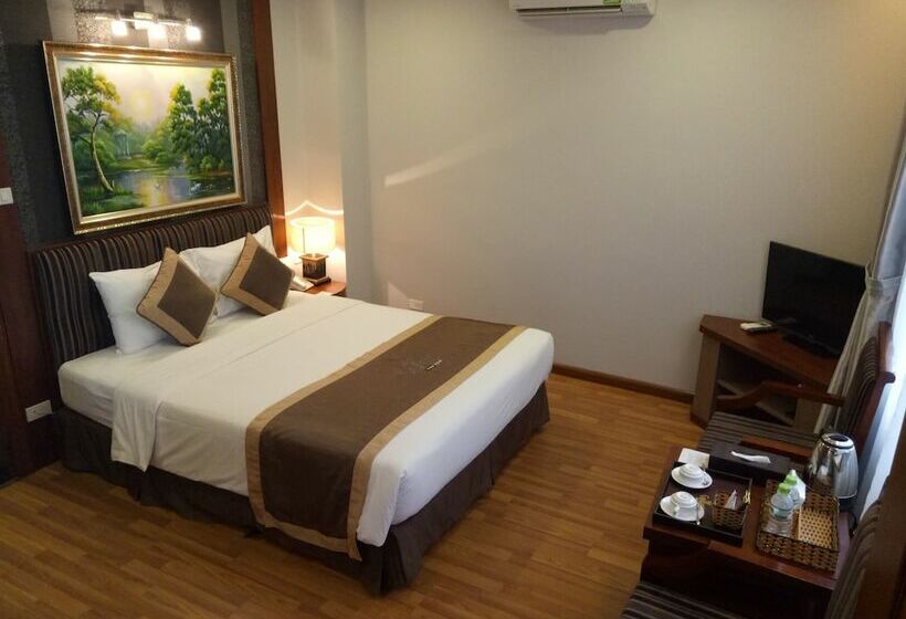 اتاق لوکس, Gallant