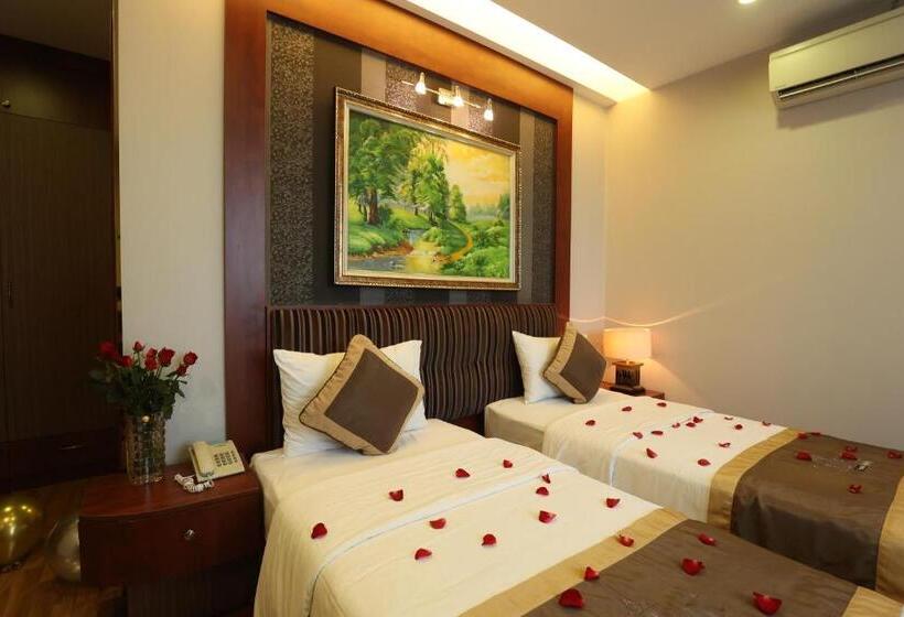 اتاق لوکس, Gallant