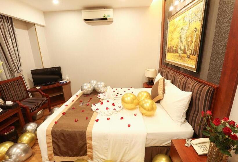 اتاق سوپریور, Gallant