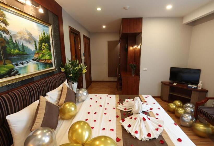 اتاق لوکس, Gallant