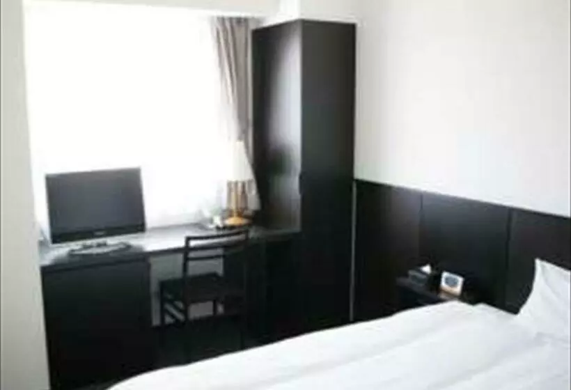 ダブルベッドのベーシックルーム, Green Rich Hotel Tosu Ekimae