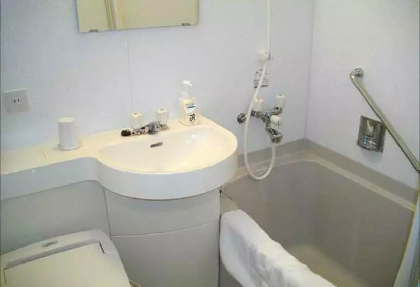 ダブルベッドのベーシックルーム, Green Rich Hotel Tosu Ekimae