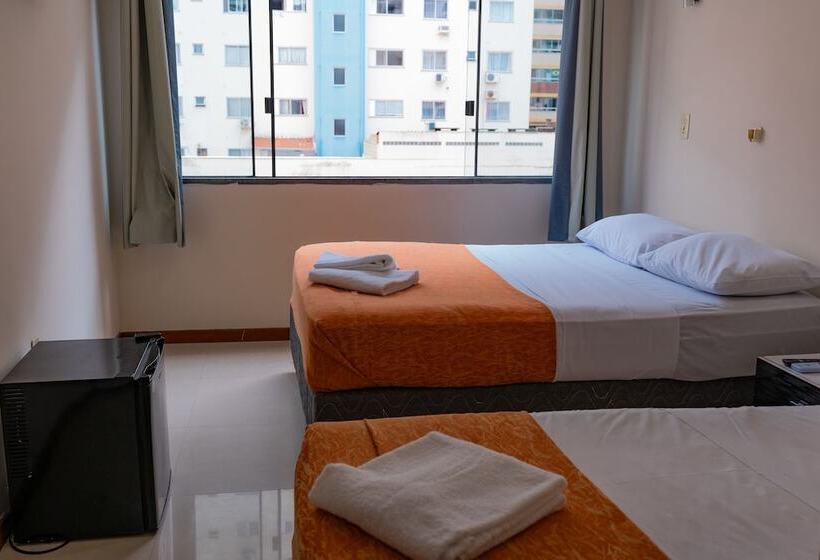 스탠다드 트리플 룸, Hanna Balneário