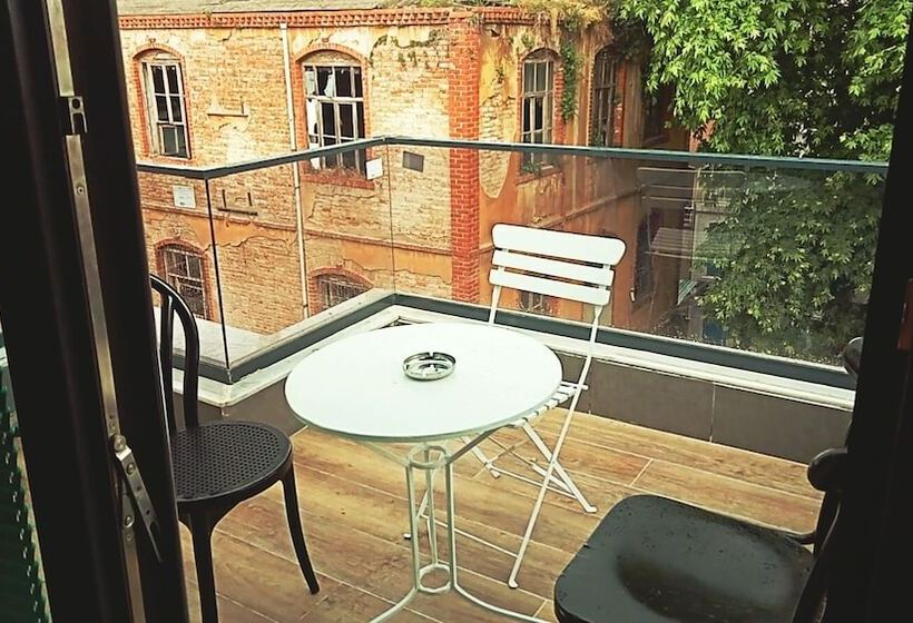 חדר סטנדרט, Loren Hotel&suites