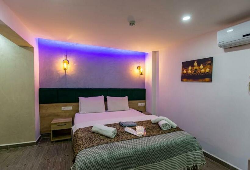 חדר אקונומי, Loren Hotel&suites