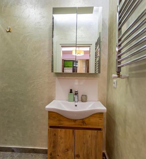 اتاق اکونومی, Loren Hotel&suites