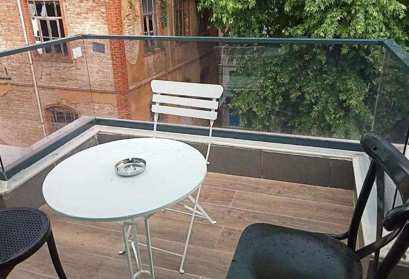 חדר סטנדרט, Loren Hotel&suites