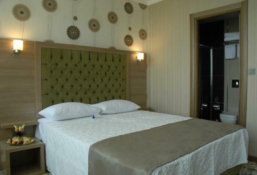 デラックスルーム, Lounge