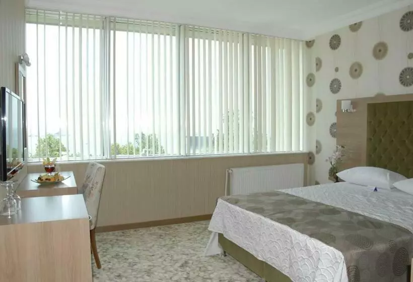 デラックスルーム, Lounge