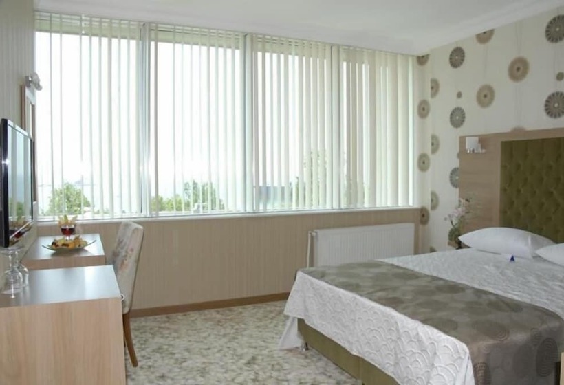 デラックスルーム, Lounge