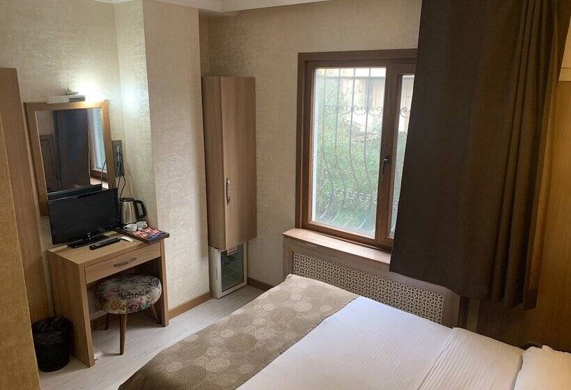 エコノミーシングルルーム, Lounge