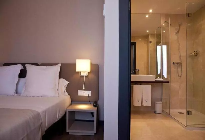 Superior Room with Balcony