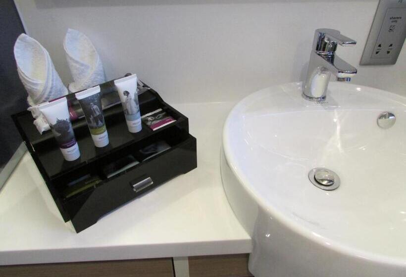 اتاق استاندارد, Mercure Singapore Bugis